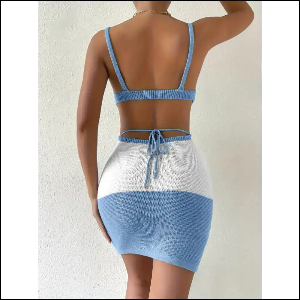 Color Block Scoop: Dress Like you Mean it Confidence Ftw! ๐ Needful Things - Cover-ups