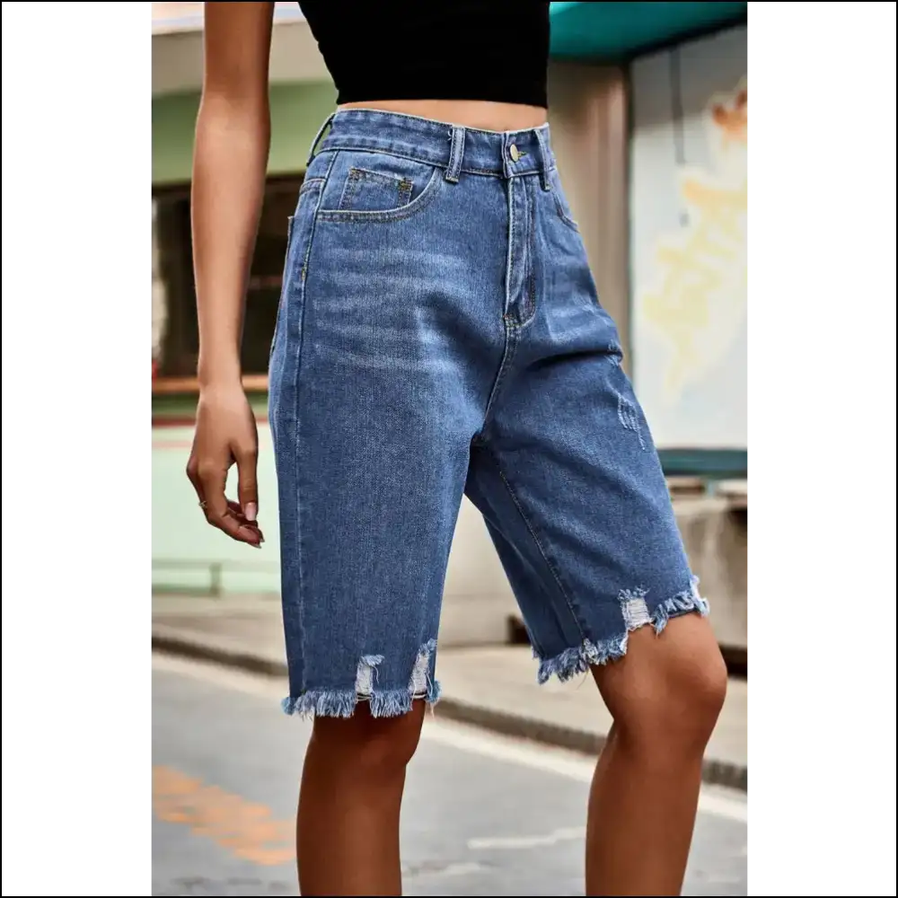 Chic Raw Hem High Waist Denim Shorts with Pockets
