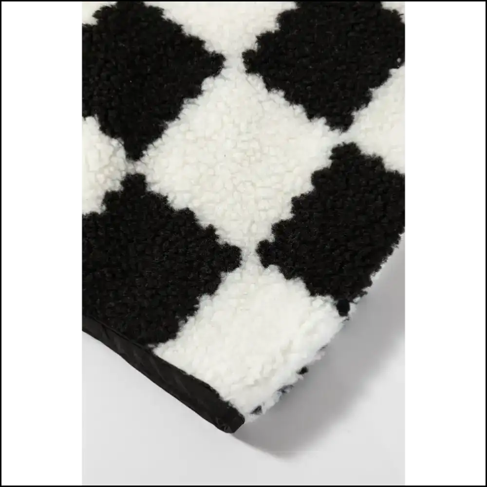 Black Checkered Sherpa Vest: Needful Things’ Cozy Hug! 🖤 Jackets
