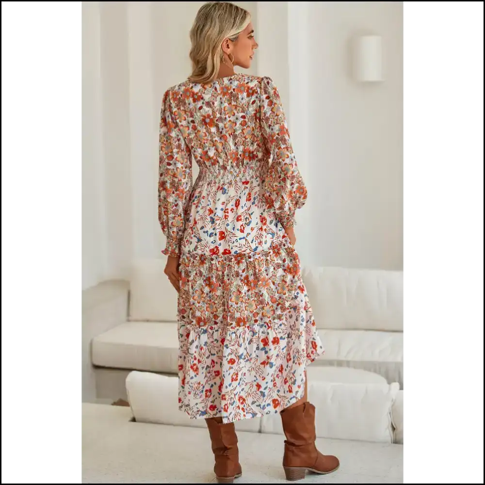 Khaki Floral Print Dress: Queen no Crown Needed ๐ Midi Dresses
