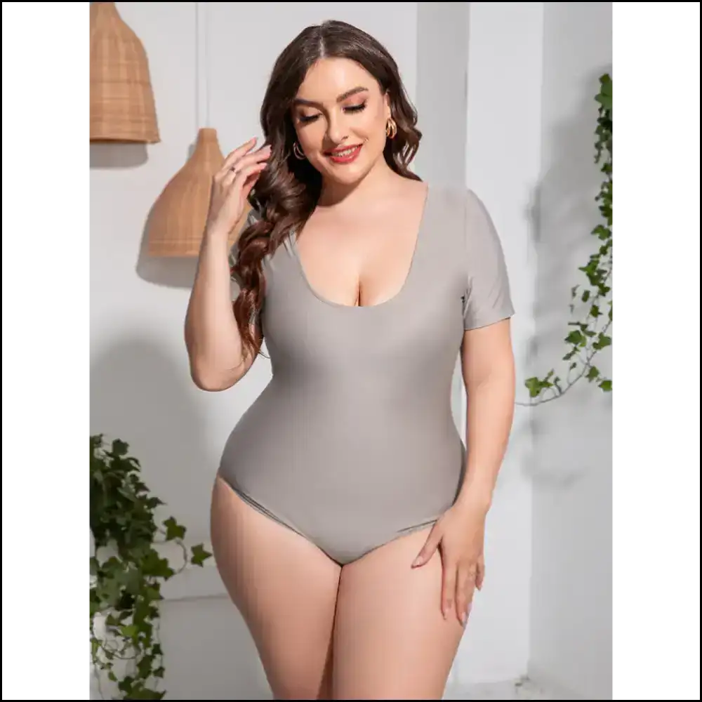 Make Waves in our Sassy Plus Size Scoop Neck 1-piece Swimsuit! ππββοΈ - Light Grey / 3xl - One-piece