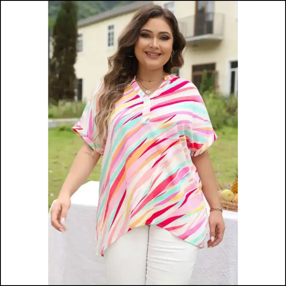 Chic White Abstract: Finally a Top that Gets Noticed! π Needful Things Plus Size Tops