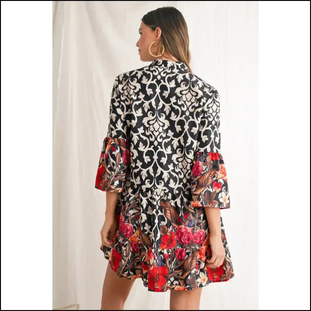 Black Abstract Tiered Mini Dress: Unleash your Inner Hot Mess 😈 Short Dresses