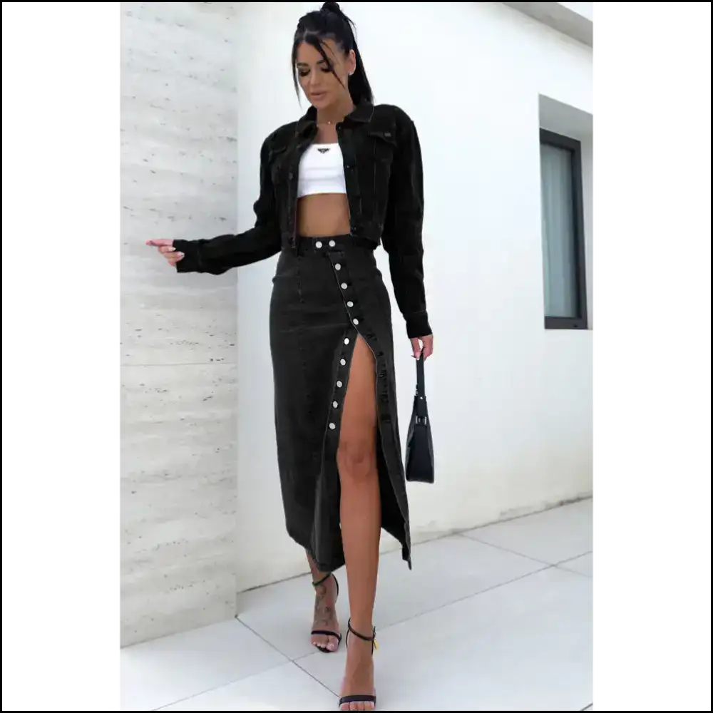 Black Button Fly Skirt: Strut your Stuff! 🖤 Needful Things - Skirts