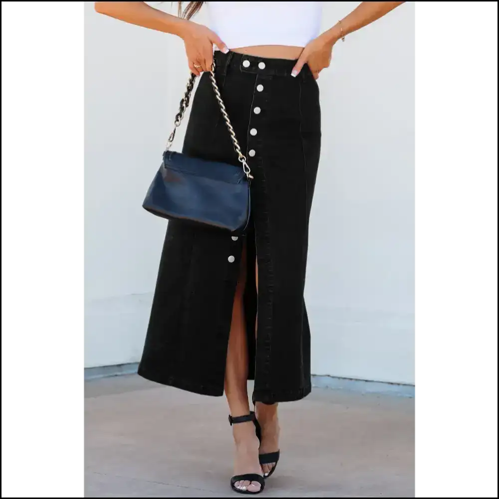 Black Button Fly Skirt: Strut your Stuff! 🖤 Needful Things - Skirts