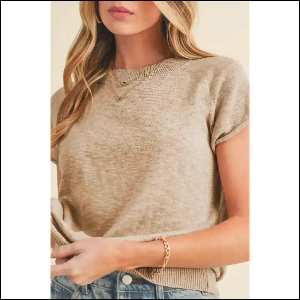 Smoke Gray Chic Raglan Sleeve Tee: so Comfy Itโs Practically Illegal! Needful Things ๐ - s - t Shirts