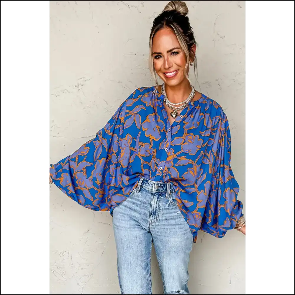 Chic Blue Floral Batwing: Unleash your Inner Goddess 💙 Needful Things - Blouses on Sale Worldwide Shipping