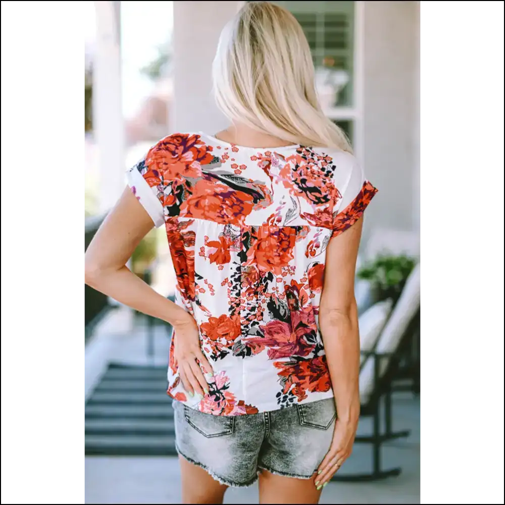 Chic Floral Round Neck Short Sleeve Top - Blouses on Sale Worldwide Shipping