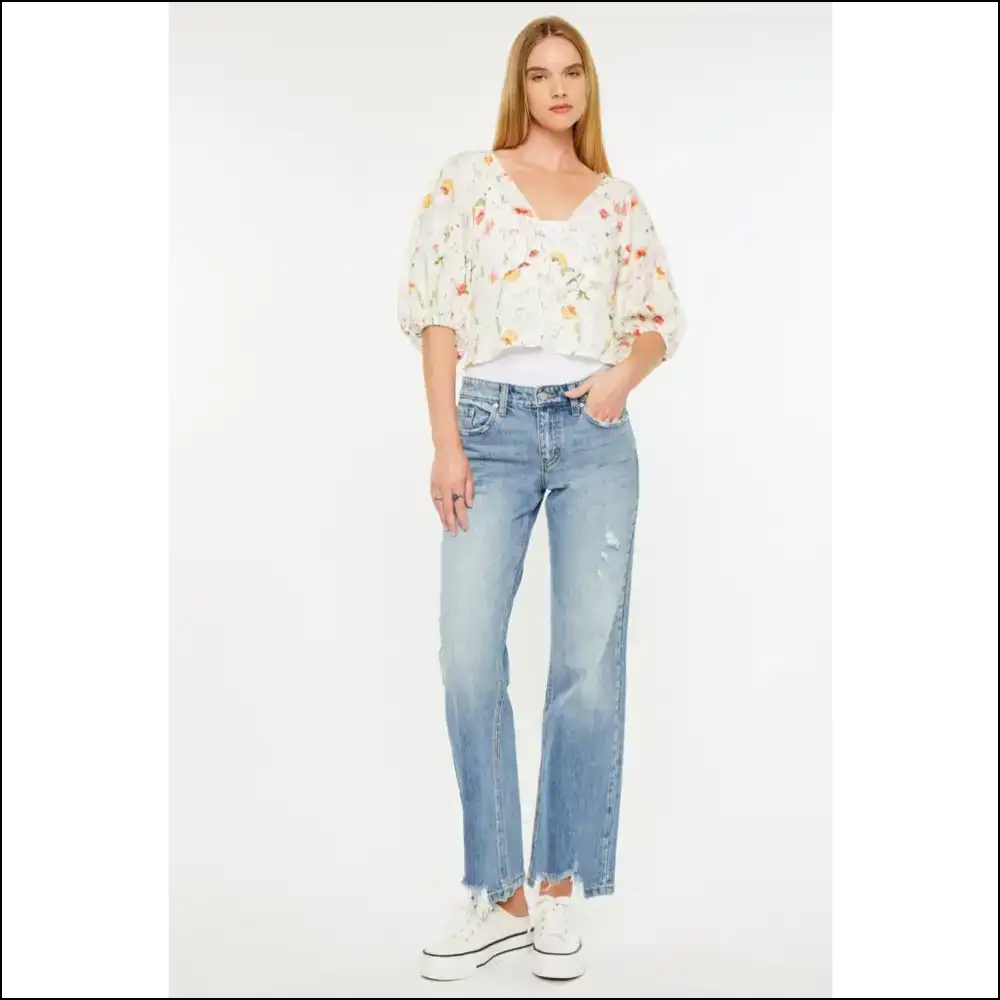 Frayed Hem Delight - Kancan Mid Rise Jeans: Style so Good Itโs Sinful! ๐๐ - Medium / 7 - Jeans on Sale Worldwide Shipping