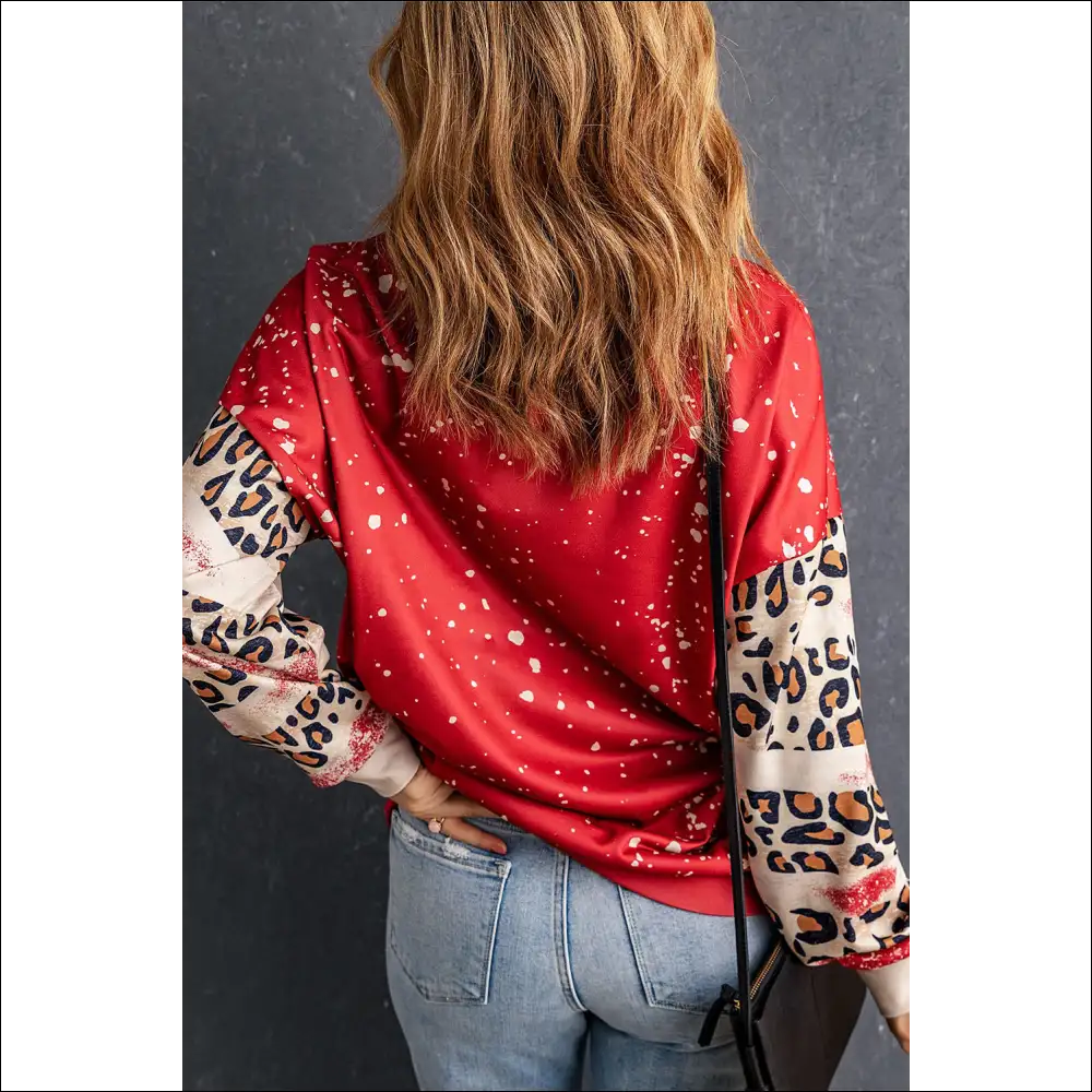 Heart Leopard Round Neck Sweatshirt - Sweatshirts & Hoodies on Sale Worldwide Shipping