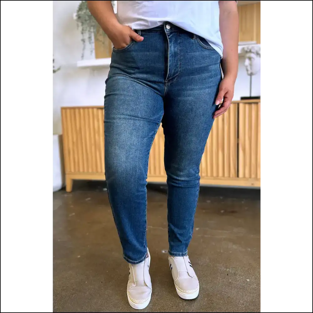 Hug your Muffin Top with Judy Blue Tummy Control Jeans from Needful Things πβ¨ - on Sale Worldwide Shipping