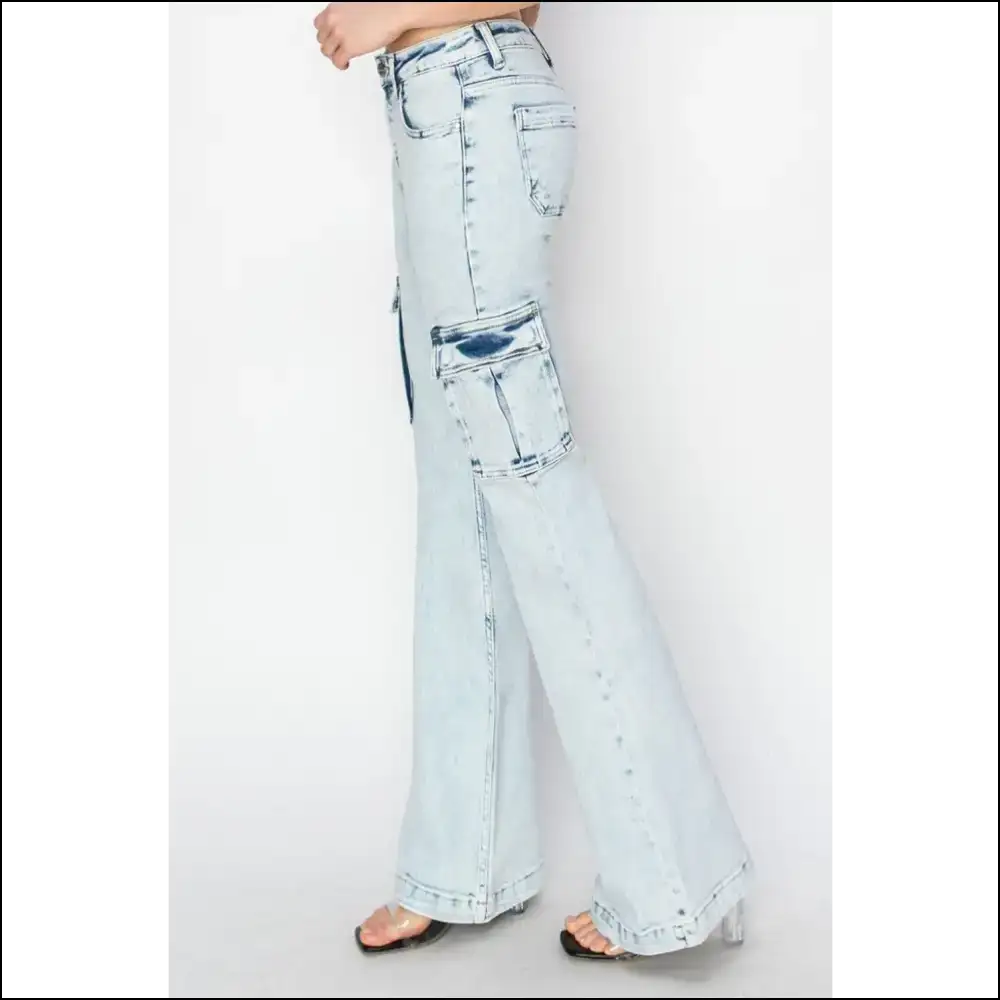 I Flare-ly Love my High Rise Cargo Jeans—fashion Never Felt this Good! 😎✨ - Jeans on Sale Worldwide Shipping