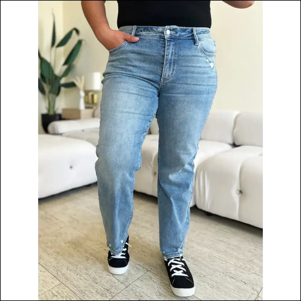 Judy Blue Distressed Straight Jeans: the Only Friend that Always Fits! ππ - Jeans on Sale Worldwide Shipping