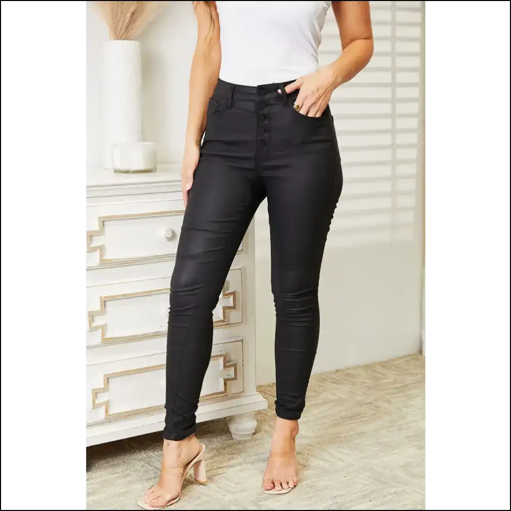 Kancan High Rise: Because Every Diva Needs a Little Black Magic - Jeans on Sale Worldwide Shipping
