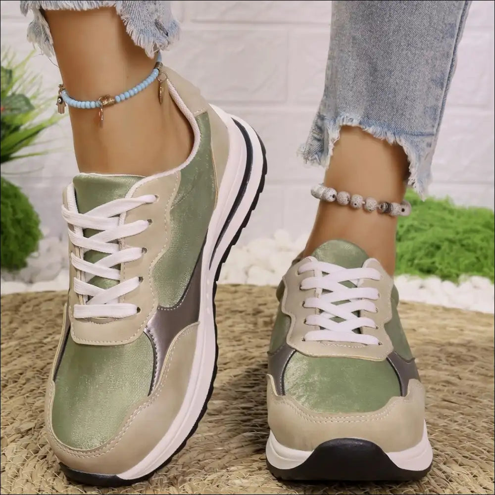 Lace Up Contrast Round Toe Athletic Shoes - on Sale Worldwide Shipping