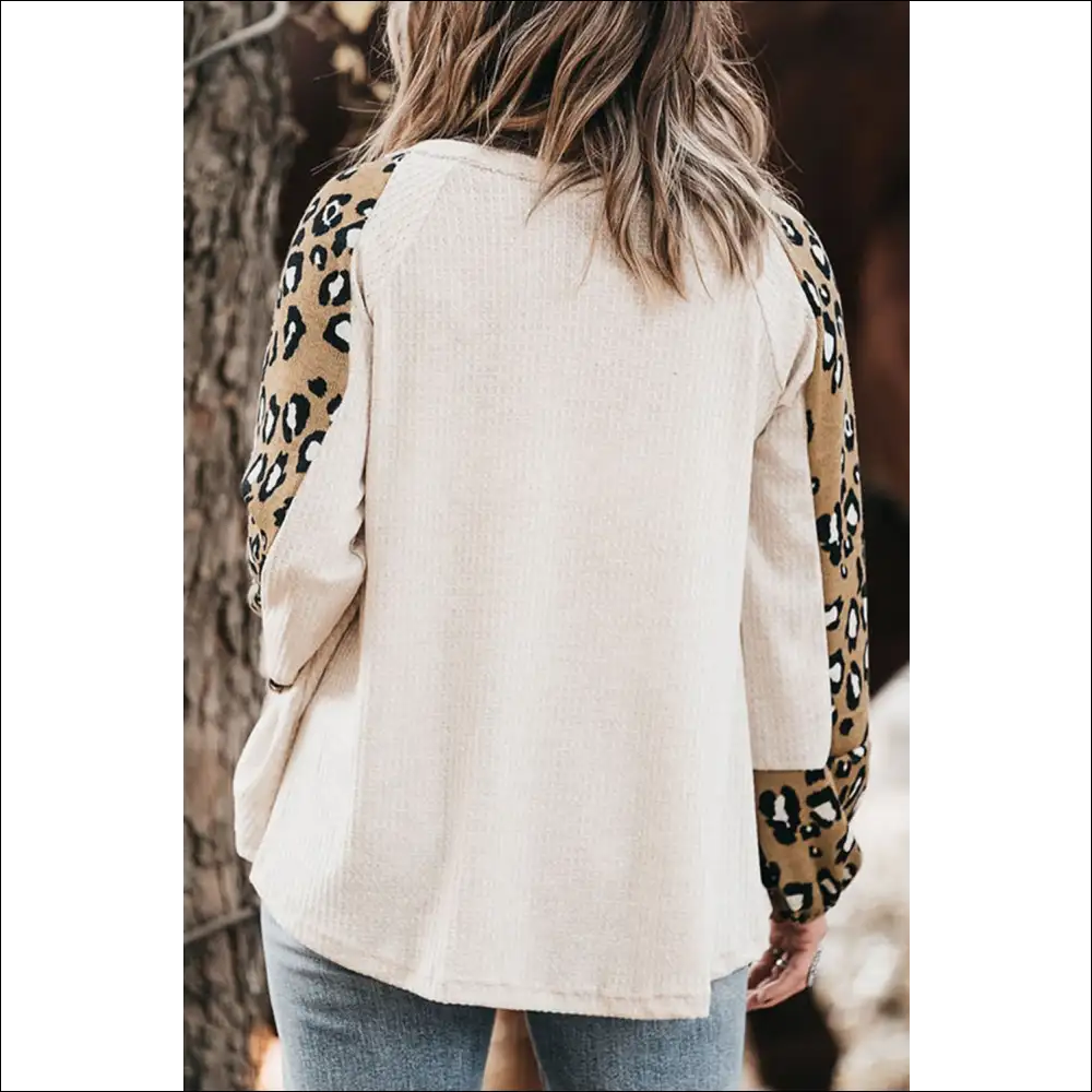 Plus Size Leopard V-neck Raglan Sleeve Blouse - Blouses on Sale Worldwide Shipping