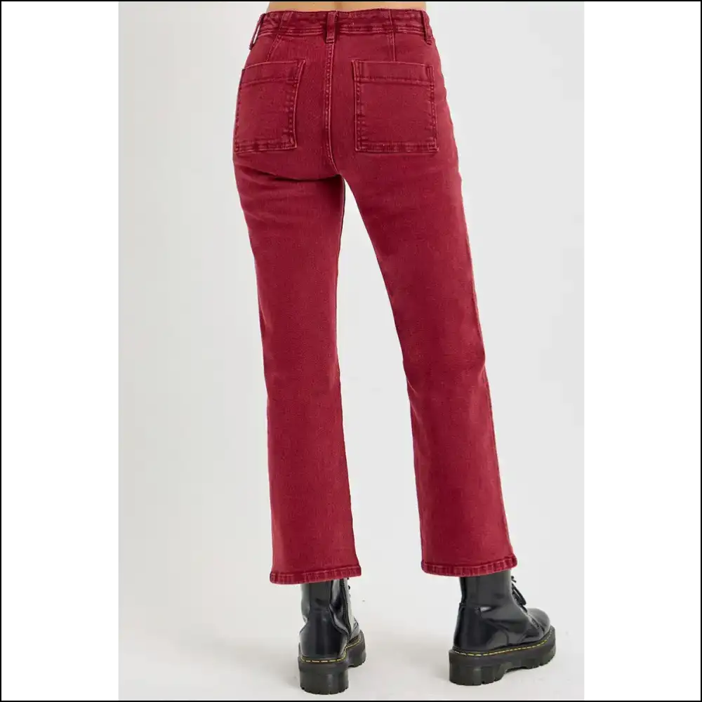 Risen High Rise Straight Jeans: Because your Curves Deserve a Standing Ovation! π - Jeans on Sale Worldwide Shipping