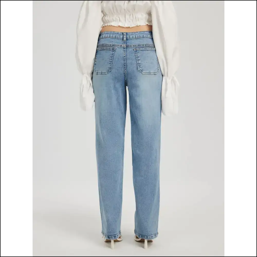 Sassy Straight Jeans: Because Confidence Looks Good on Everyone! - Jeans on Sale Worldwide Shipping