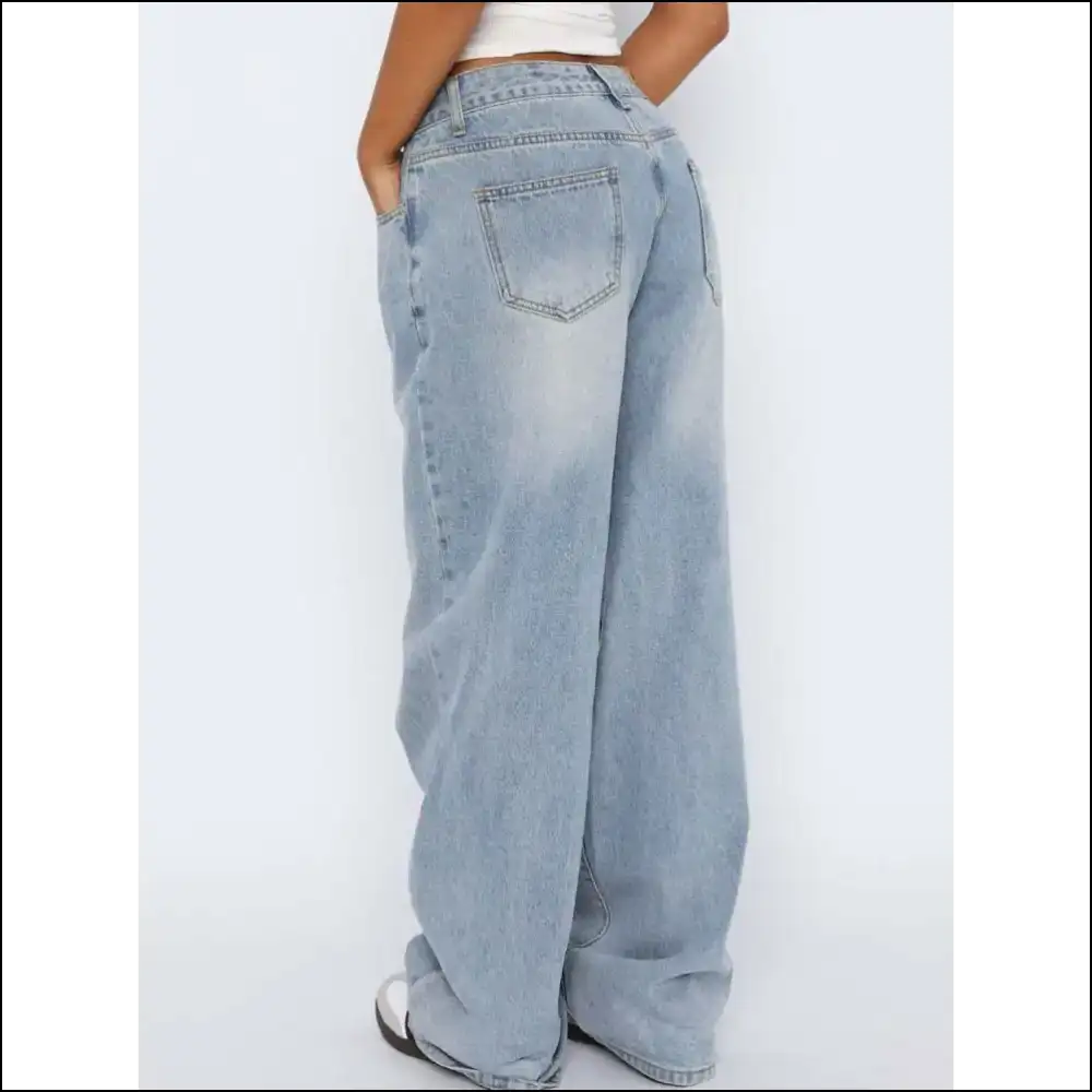 Wide Leg Jeans: Embrace your Inner Fashionista with Pockets of Perfection - Jeans on Sale Worldwide Shipping