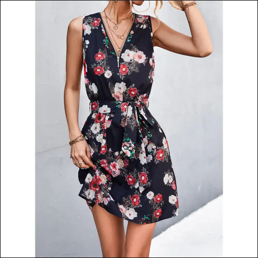 Chic Printed Zip Detail Belted Sleeveless Dress - Black / l - Dresses