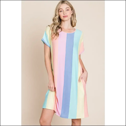 Chic Striped Short Sleeve Dress with Pockets - Dresses