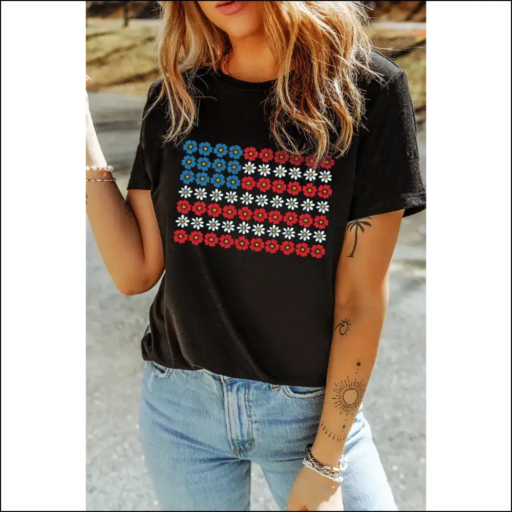 Black American Flag Floral Graphic Tee - Tees