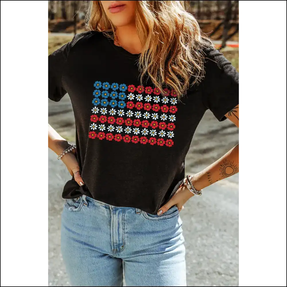 Black American Flag Floral Graphic Tee - Tees