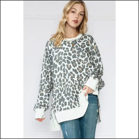 Needful Things: Chic White Leopard Top – Roar-some! 🐆 - s - Long Sleeve Tops