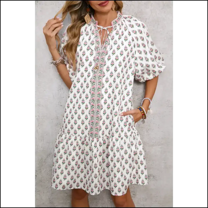 Pink Floral Boho Dress: Curves & Cute Needful Things! 🌸💀 / s Short Dresses