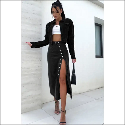 Black Button Fly Skirt: Strut your Stuff! 🖤 Needful Things - Skirts