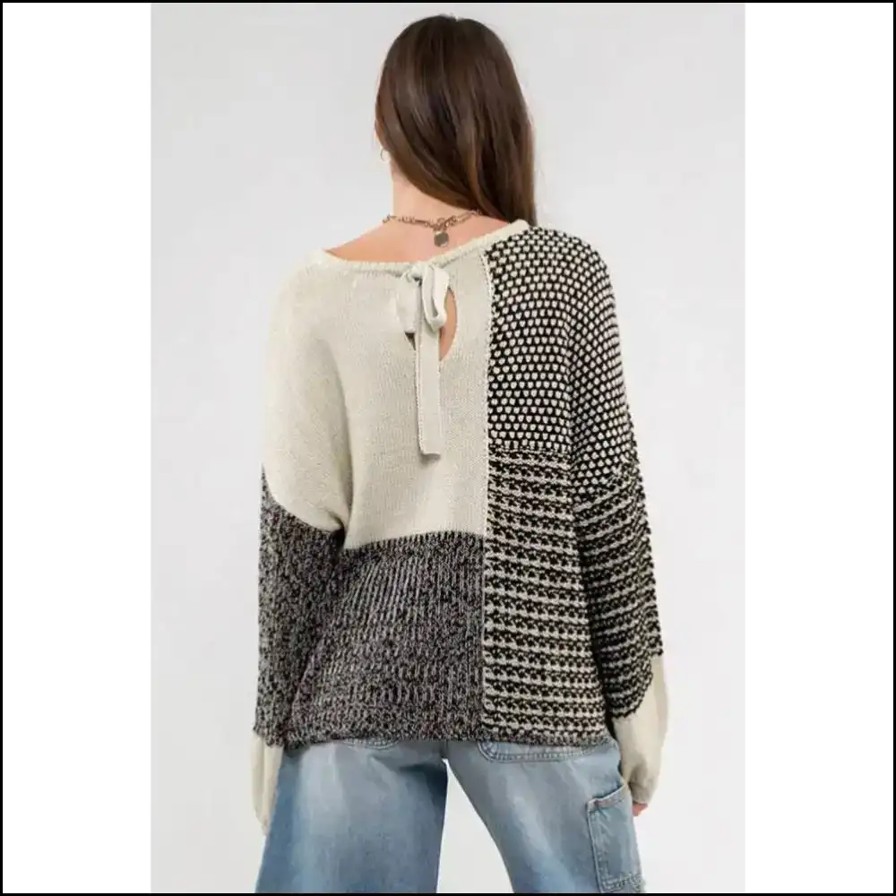 Playful Pink Colorblock Sweater: Cozy Cute Enough to Die for 💀 - Sweaters