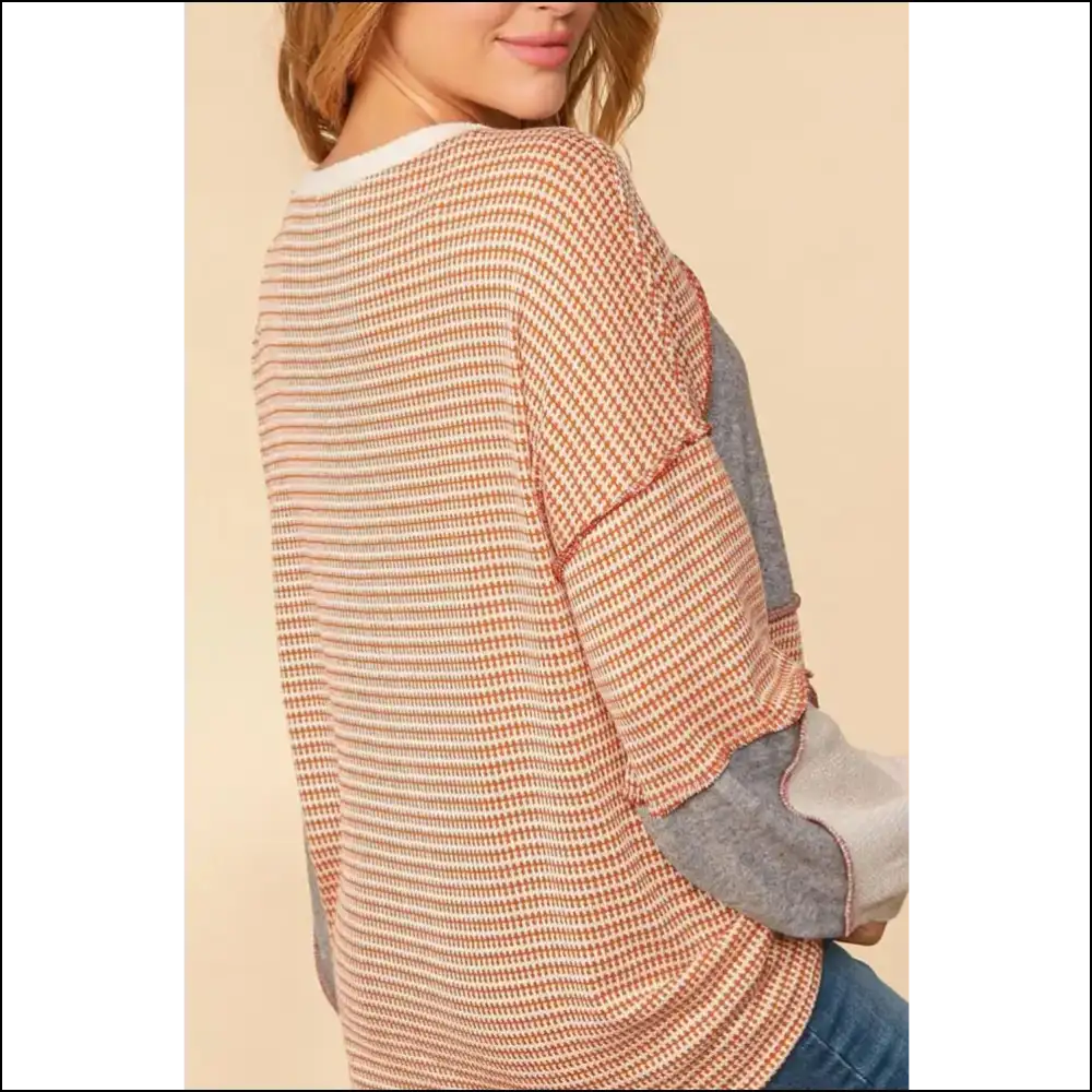 Chic Exposed Seam Color Block Round Neck Top - Sweatshirts & Hoodies