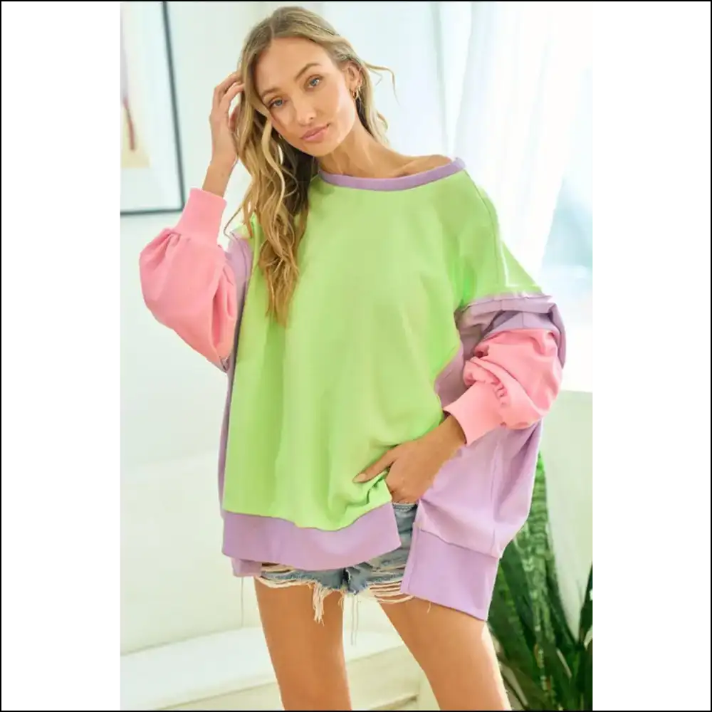 First Love Color Block Slit Sweatshirt - Sweatshirts & Hoodies
