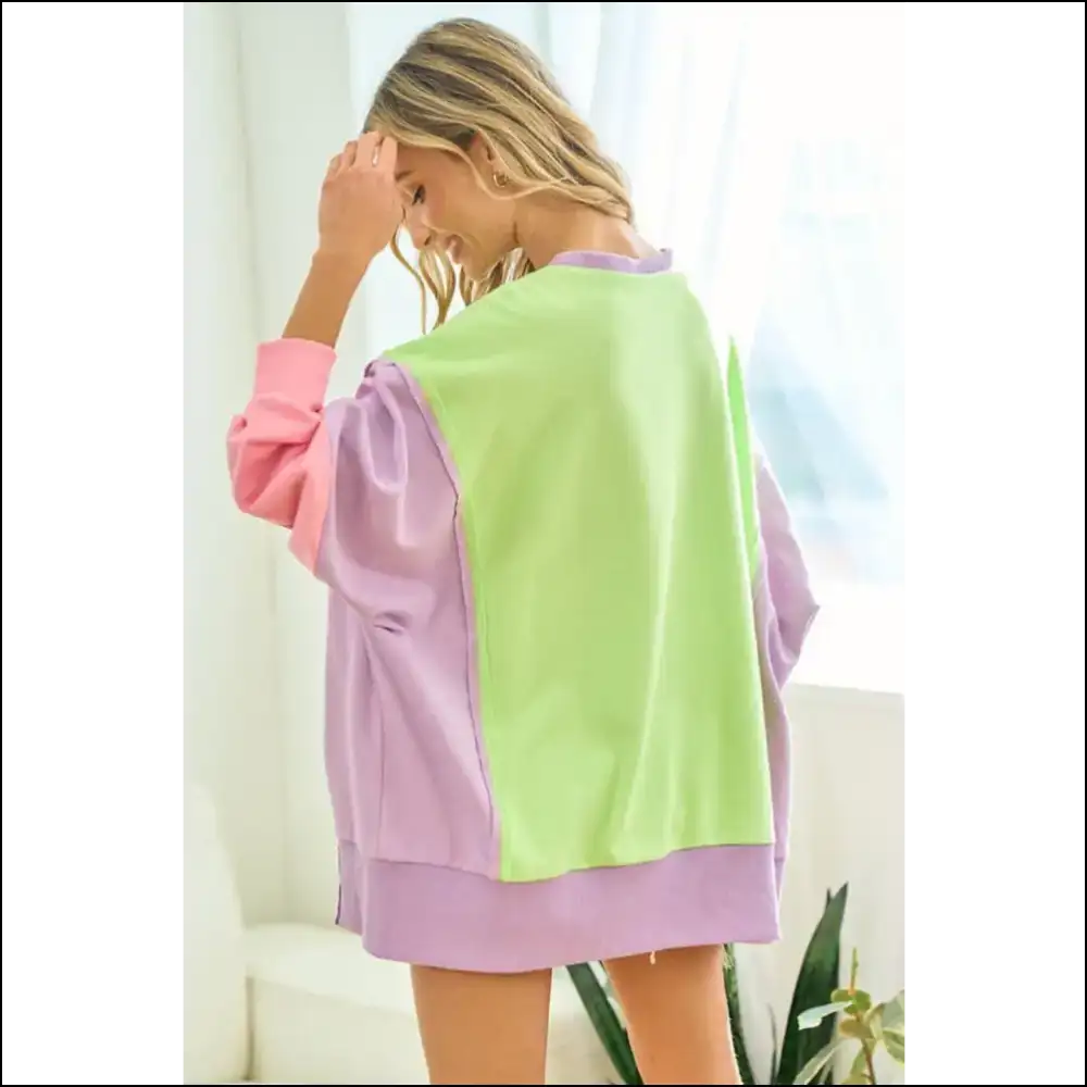 First Love Color Block Slit Sweatshirt - Sweatshirts & Hoodies