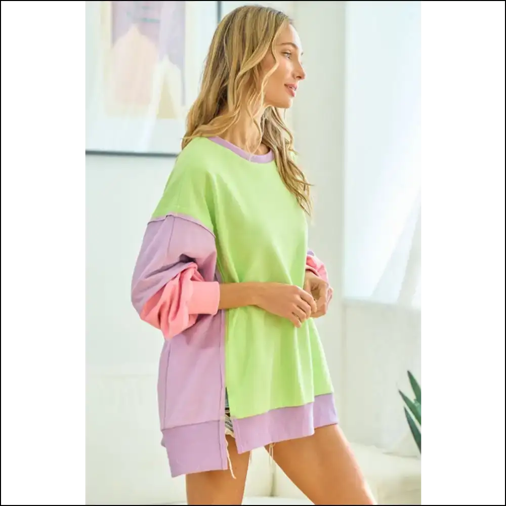 First Love Color Block Slit Sweatshirt - Sweatshirts & Hoodies