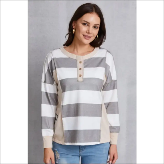 Chic Striped Exposed Seam Buttoned T-shirt - Multicolor / Xl - t Shirts