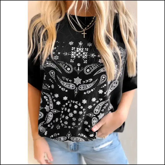 Black Paisley Print Tee: Needful Things for Peeps 😈 - s - t Shirts