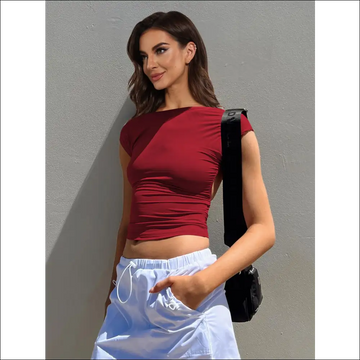 Red / M