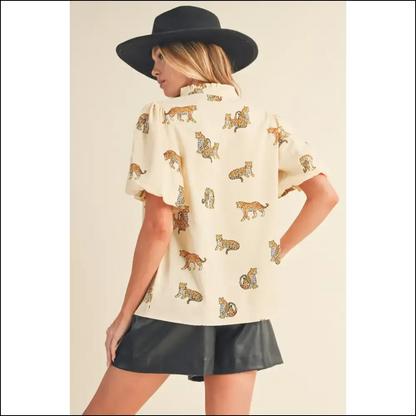 Apricot Animal Print: Unleash your Inner Basic Beast 🐆 Needful Things - Blouses on Sale Worldwide Shipping