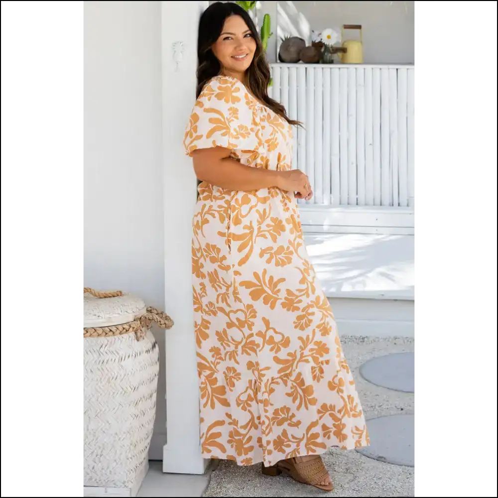 Apricot Floral Maxi Dress: Finally a Dress that Likes your Thighs! Needful Things. 🍑 - Plus Size Dresses on Sale Worldwide Shipping