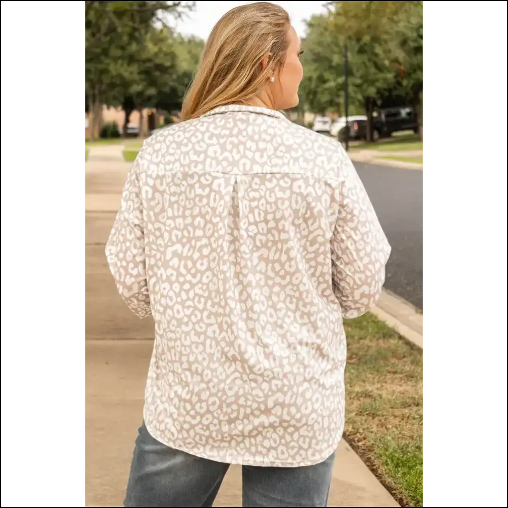Apricot Leopard Tab Sleeve: Roar Into Needful Things! 🐆 - Plus Size Tops on Sale Worldwide Shipping