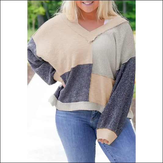 Ashleigh Blue Colorblock: Finally a Top that Likes you Back! 💙 - 1x - Plus Size Tops on Sale Worldwide Shipping