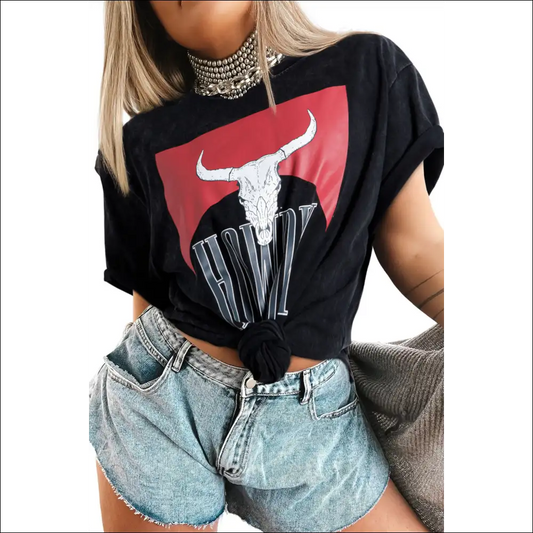Black Howdy Steer Head Print T-shirt with Side Slits - s - t Shirts on Sale Worldwide Shipping