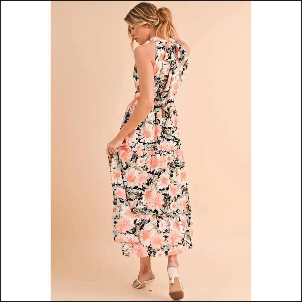 Black Knotted Halter Maxi Dress: Shoulder Season 🖤 Needful Things - Dresses on Sale Worldwide Shipping