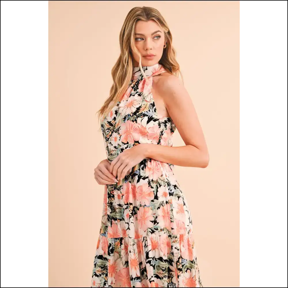 Black Knotted Halter Maxi Dress: Shoulder Season 🖤 Needful Things - Dresses on Sale Worldwide Shipping