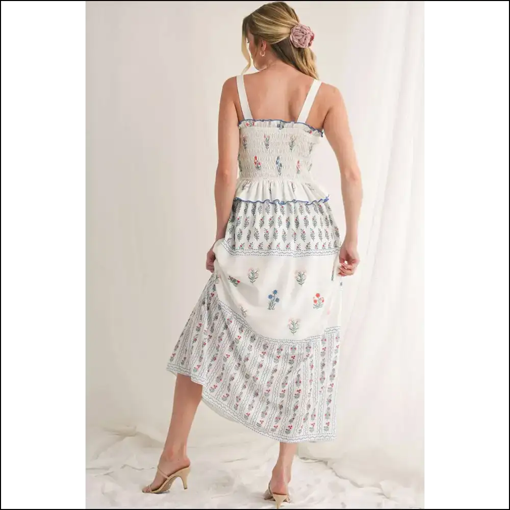 Boho Chic White Floral: Finally a Dress that Hides the Wine Stains! 🍷needful Things - Maxi Dresses on Sale Worldwide Shipping