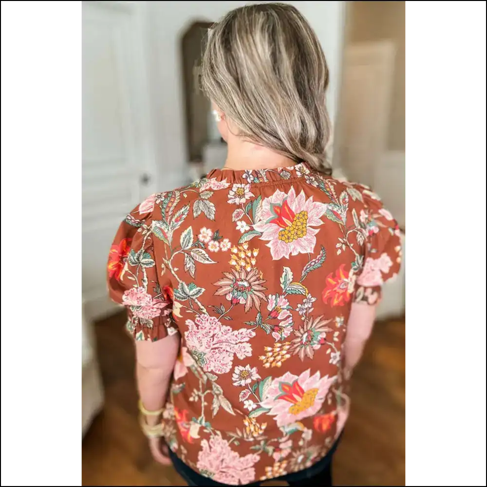 Brown Floral Puff Sleeve Blouse: Finally a Top that Fits! 🌻 - Plus Size Tops on Sale Worldwide Shipping