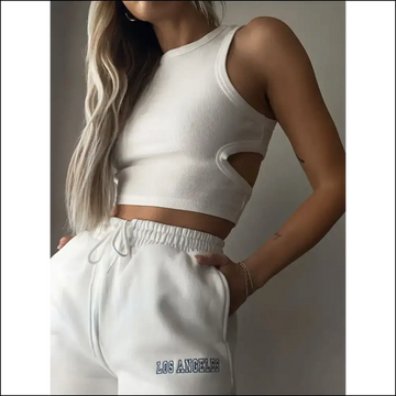 White / S