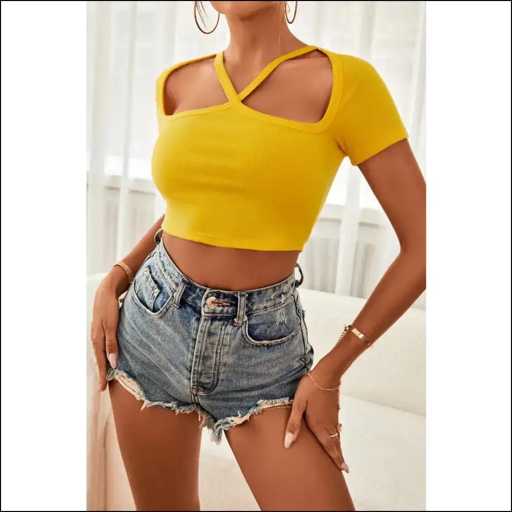 Chic Cutout Short Sleeve Cropped Top - Tank Tops on Sale Worldwide Shipping