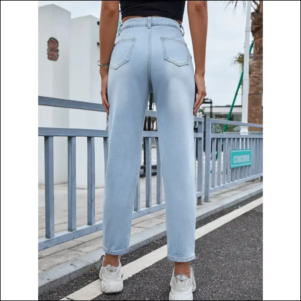 Chic Distressed Straight Jeans: Flaunt your Fabulousness with Style! 💥👖 - Jeans on Sale Worldwide Shipping